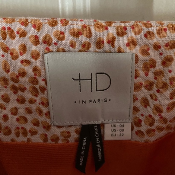 Detailed mini skirt - Picture 4 of 4